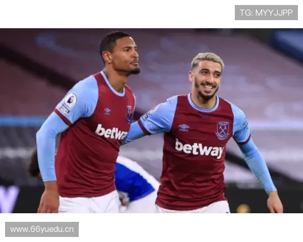 杜埃与帕尔默：新生代中场核心的组织创造力与进攻效率对比