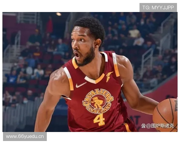 埃文·莫布里利用高位挡拆拉开空间，提升球队内线得分效率